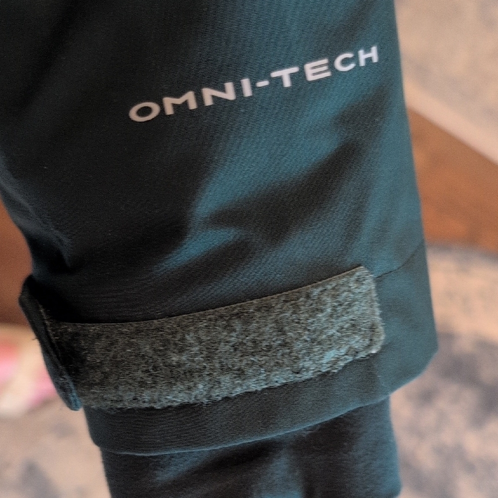 Colombia Omni-tech Mount Bindo Women's Medium Parka with Detachable Fur Hood EUC - Picture 13 of 17